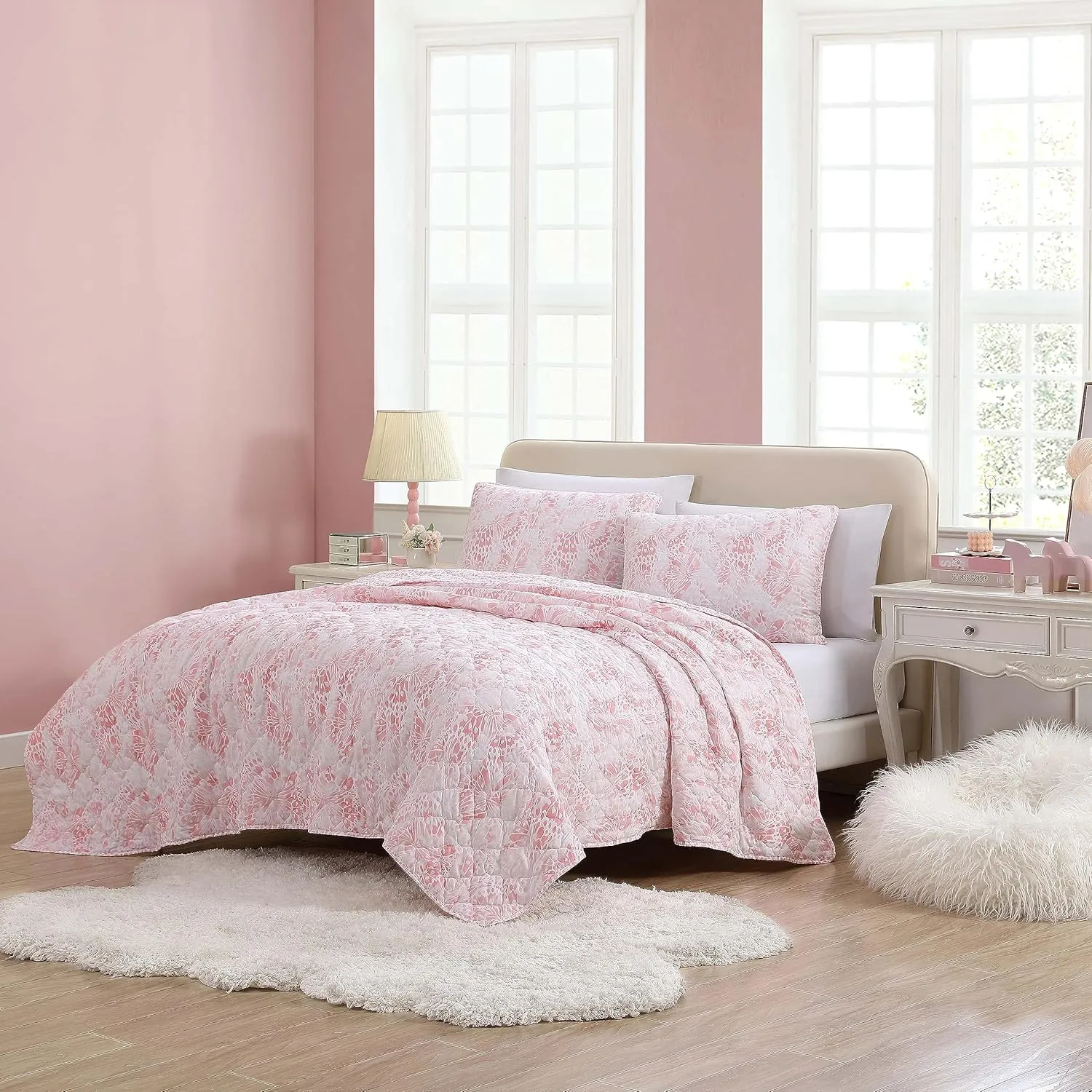 Betsey Johnson - Quilt Set, Reversible Brushed Microfiber Bedding with Matching Shams Diamond Stitched Bedroom Decor (Butterfly Ombre Pink, Queen)