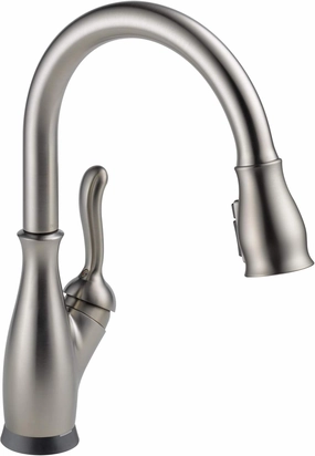 Delta Faucet Leland Touch Kitchen Faucet Brushed Nickel, Kitchen Faucets with Pull Down Sprayer, Kitchen Sink Faucet, Faucet for Kitchen Sink, Touch2O Technology, SpotShield Stainless 9178T-SP-DST
