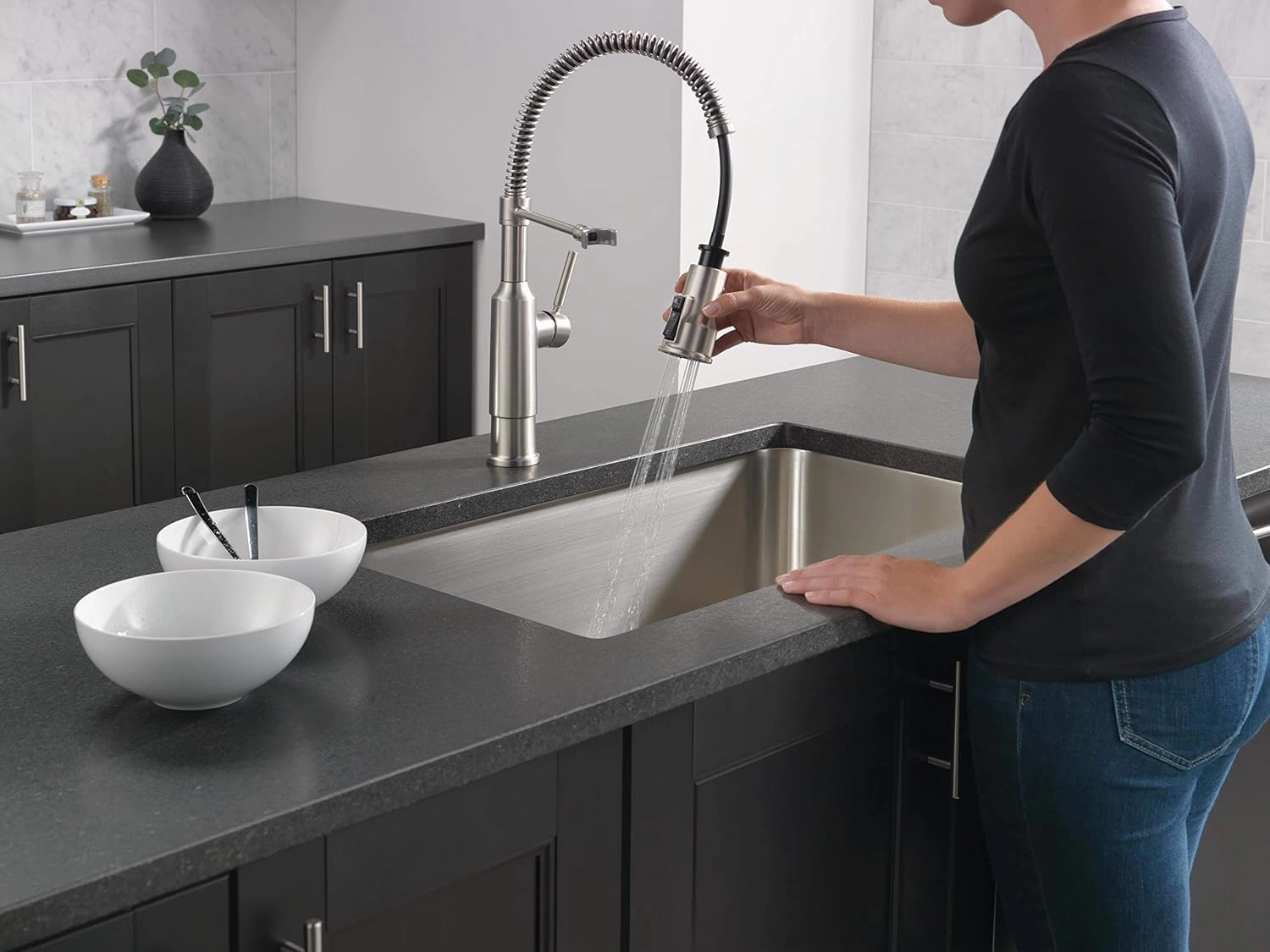 Delta Faucet Theodora Pro Commercial Style Kitchen Faucet with Pull Down Sprayer, Brushed Nickel Spring Single Hole Kitchen Sink Faucet, Spotshield Stainless 18804Z-SP-DST