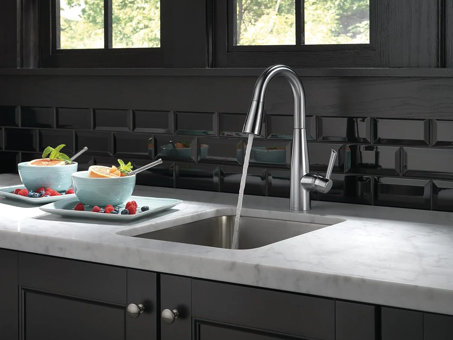 Essa Single Handle Pull-Down Bar/Prep Faucet