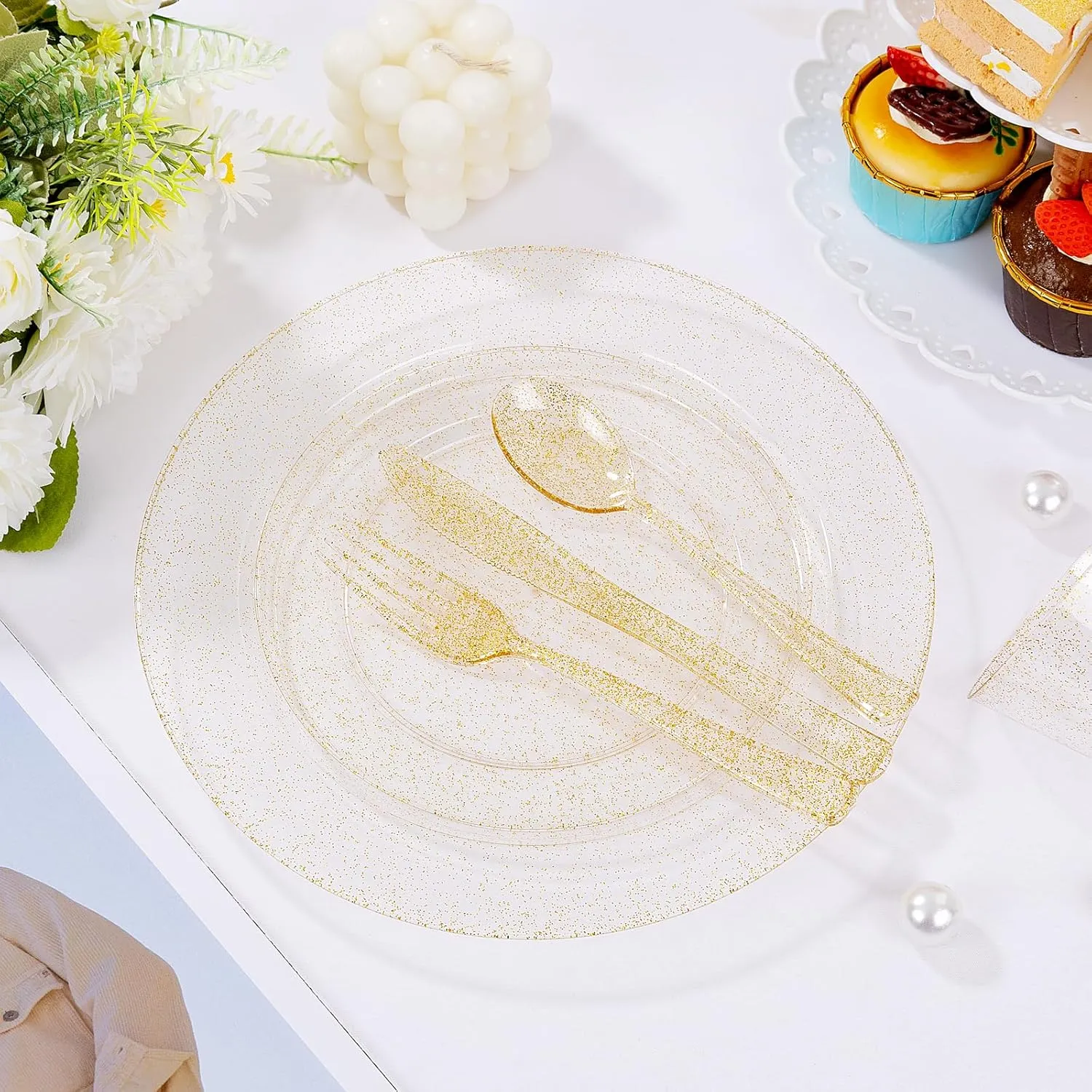I00000 350 Pcs Gold Glitter Plastic Dinnerware Set for 50 Guests, Plastic Disposable Plates for Party, Include: 50 Dinner Plates,50 Dessert Plates,50 Paper Napkins, 50 Cups, 50 Silverware Set