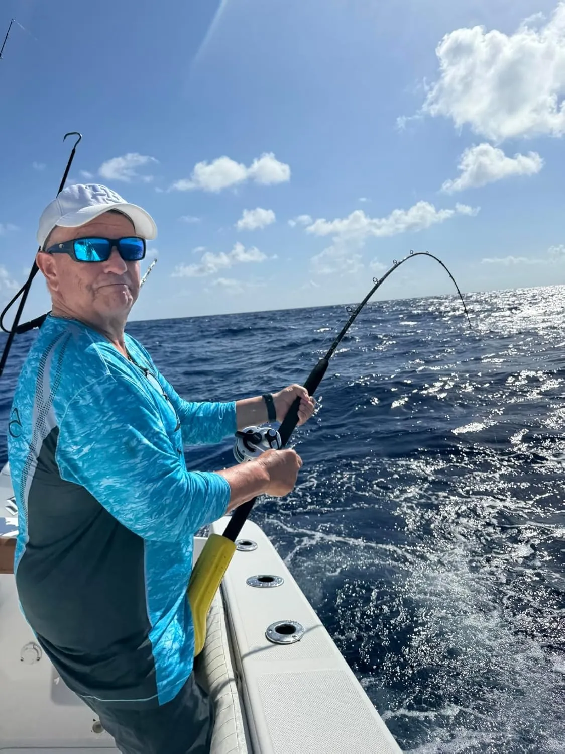 Luna Sea Cush-it Floating Fishing Rod Butt Cushion for Big Game & Inshore Fishing - Sea Cush Floater - Foam Rod Butt End Cushion - Saltwater Rod Holder Base Support for Better Control