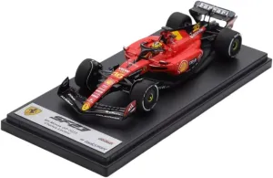 Metal Toy Vehicle Looksmart 2023 Monza Station 1/43 SF23 for Scuderia Ferrari F1 Replica Resin Car Model Collectible Toy Scale Vehicles