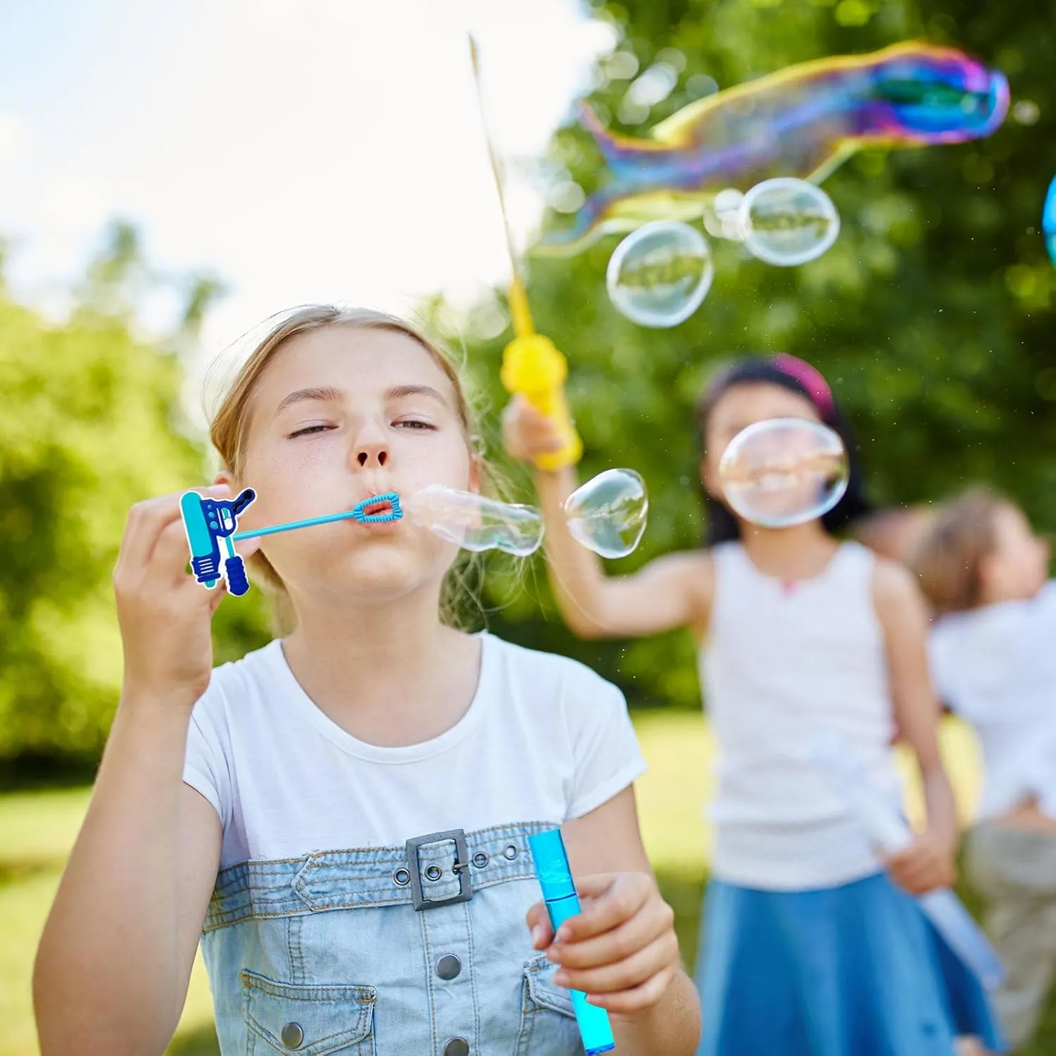 Pool Party Favors,24Pcs Summer Bubble Wands for Kids,Beach Bubble Wand for Pool Birthday Party Supplies,Classroom Prizes Pinata Goodie Bag Stuffers Gift
