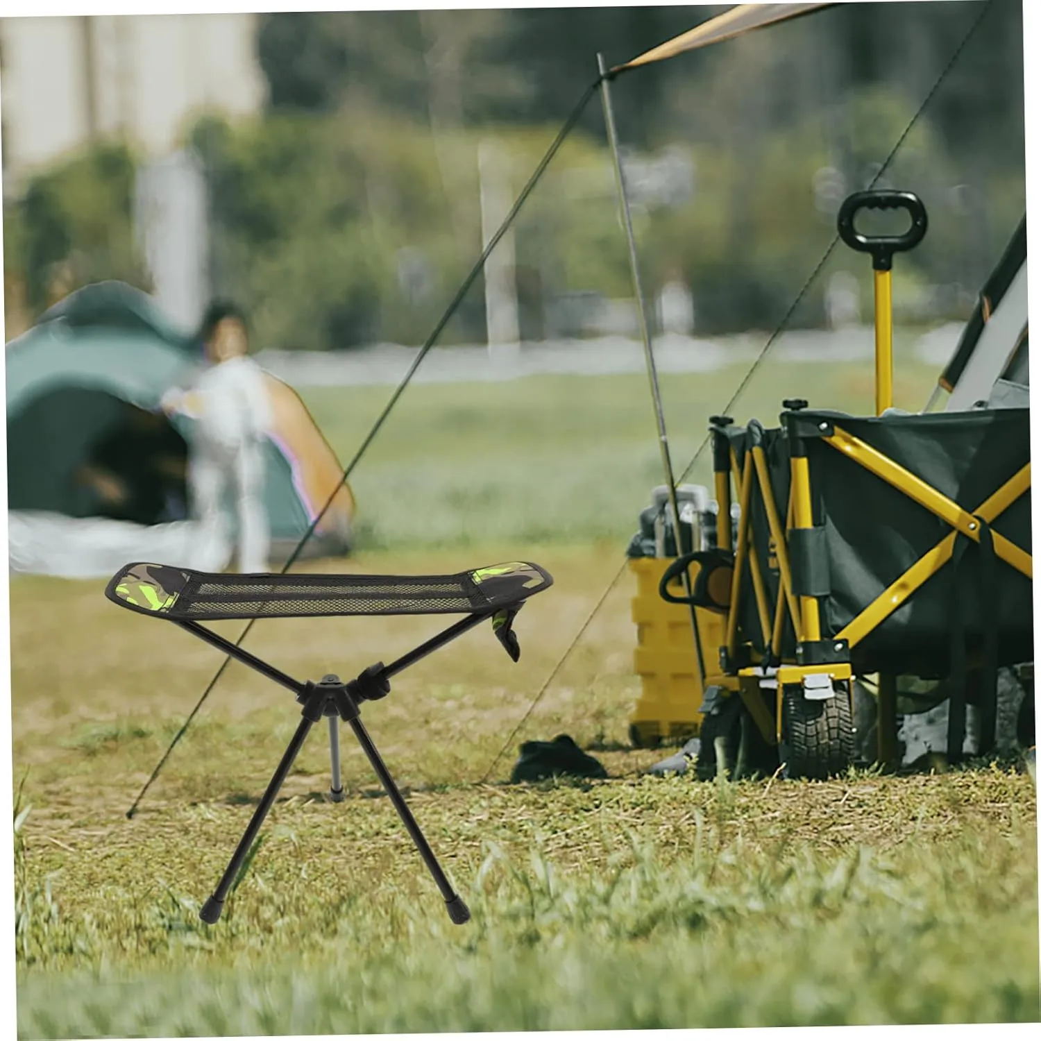 POPETPOP Portable Outdoor Fishing Stool Lightweight Foldable Camping Chair for Travel Picnics and Garden Use Durable and Easy to Carry for Fishing and Outdoor Activities