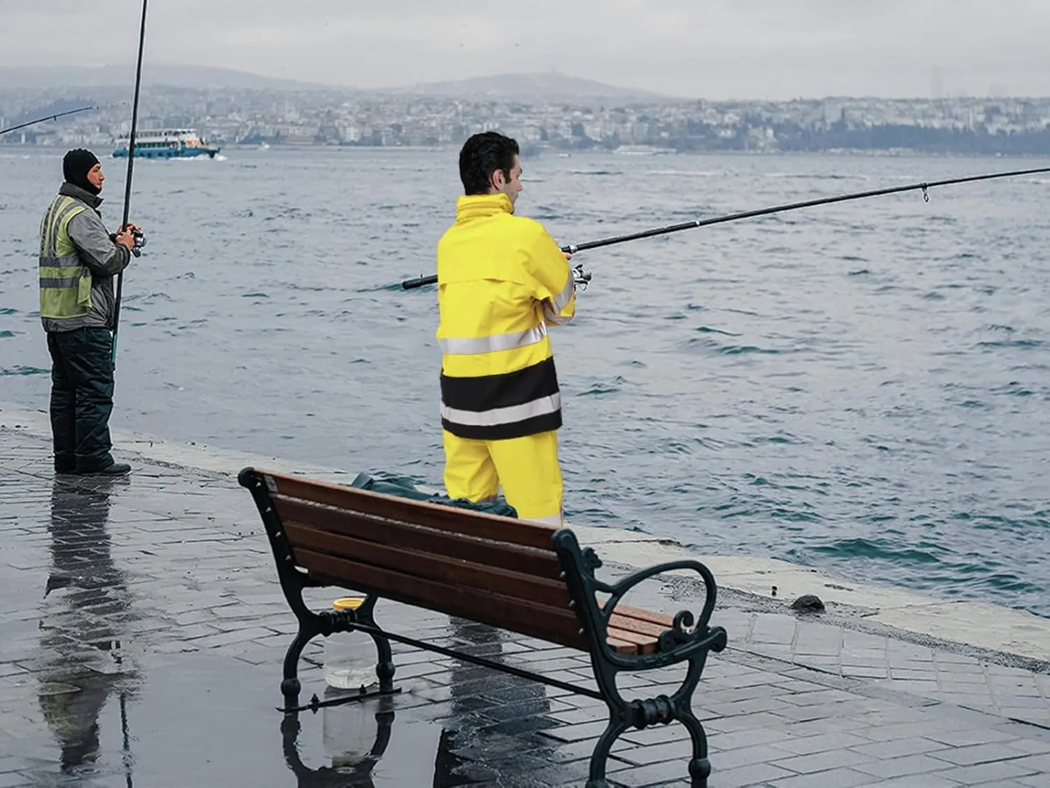 Rizzon Waterproof Rain Suits for Men & Women, Hi-Vis Rain Jacket & Bib Overalls, Heavy Duty Rain Gear Outdoor Activities.