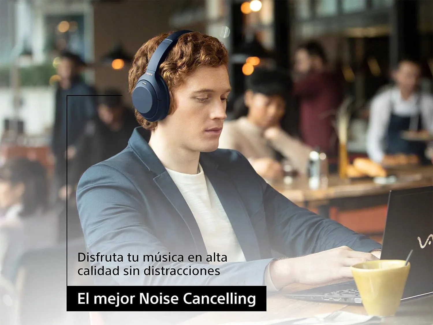 Sony WH-1000XM4 Noise Cancelling Wireless Headphones - 30hr Battery Life - Over Ear Style - Optimised for Alexa and Google Assistant - Built-in mic for Calls - Blue International Version