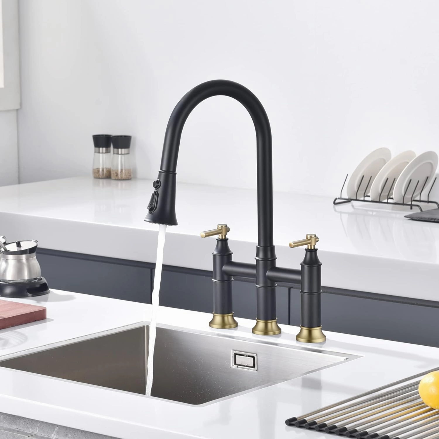 SUMERAIN Bridge Kitchen Faucet with Pull Down Sprayer 2 Handle 3 Hole Kitchen Sink Faucet 8 Inch Centerset Black&Gold