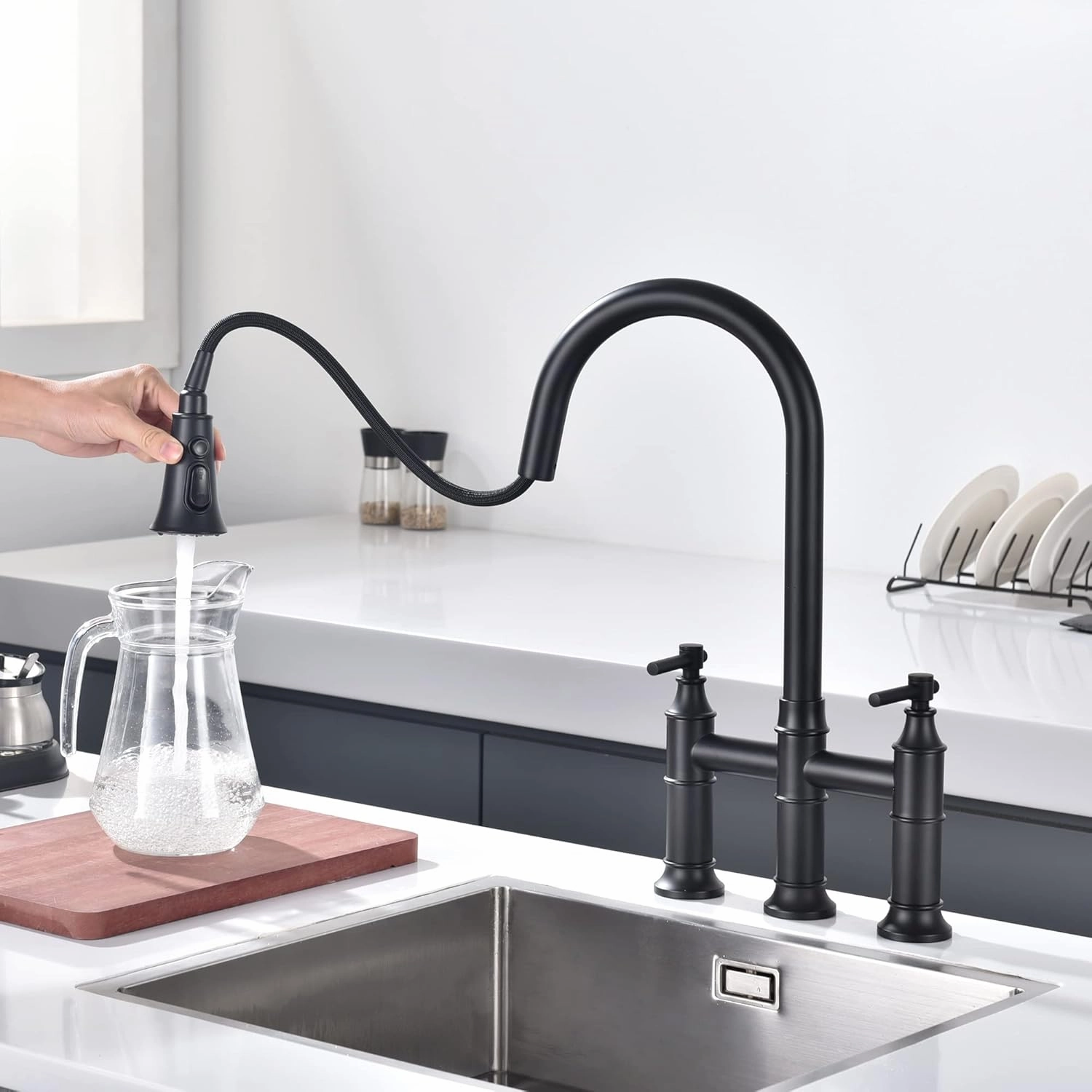 SUMERAIN Bridge Kitchen Faucet with Pull Down Sprayer Matte Black 3 Hole 2 Handle Kitchen Sink Faucet Stainless Steel