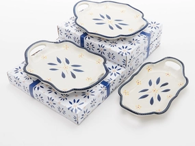 Temp-tations by Tara Temp-tations Set-of-3 Sculpted 10"" Mini Platters with Gift Boxes, Small Serving Trays (Old World Blue)