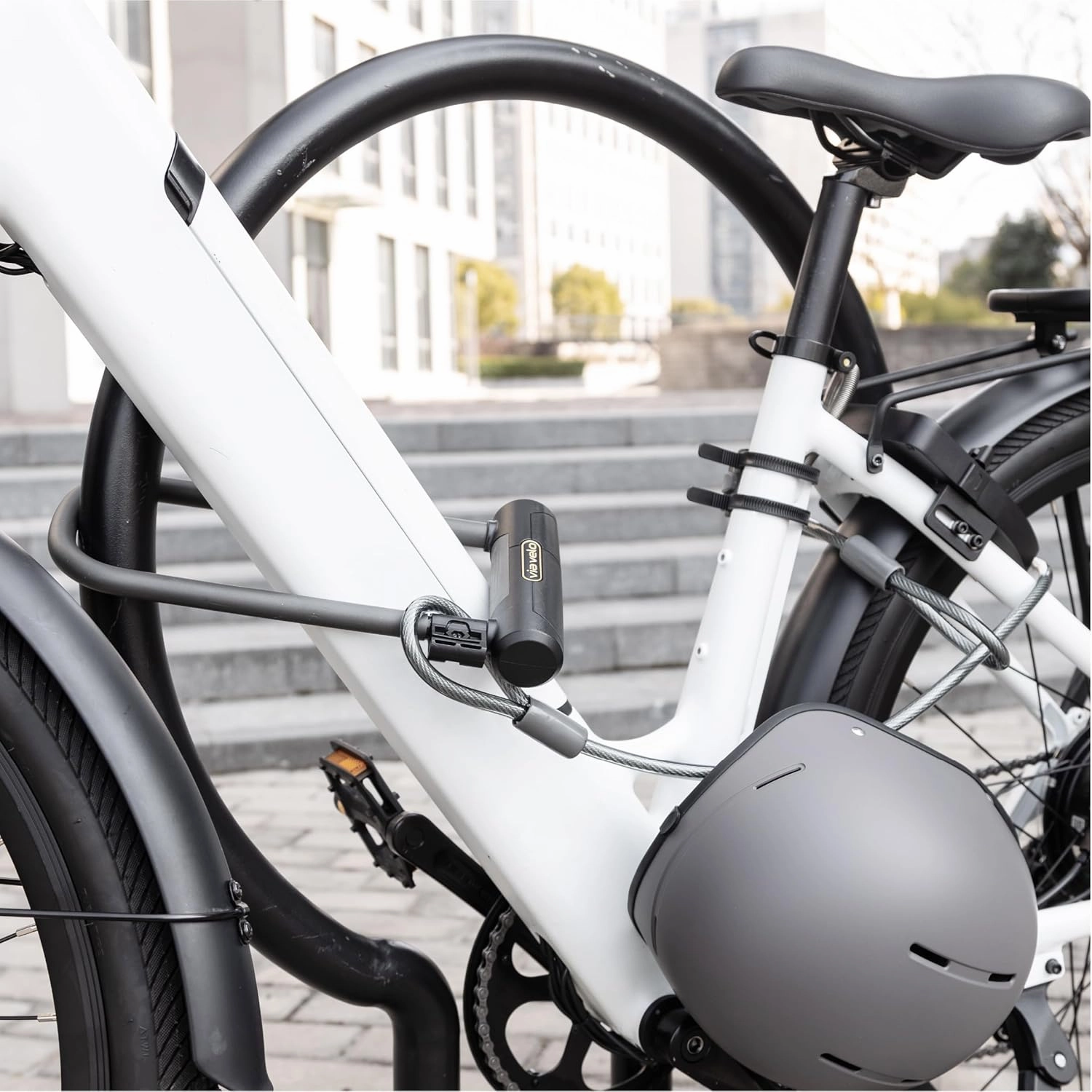 Via Velo Bike U Lock with Cable | Pro U Lock 20 CrMnTi Steel 15mm Shackle with Bracket Inside Size:9.6 x 3.5 in Sold Secure Gold Approval for Road Mountain Electric, Folding Bikes Scooter