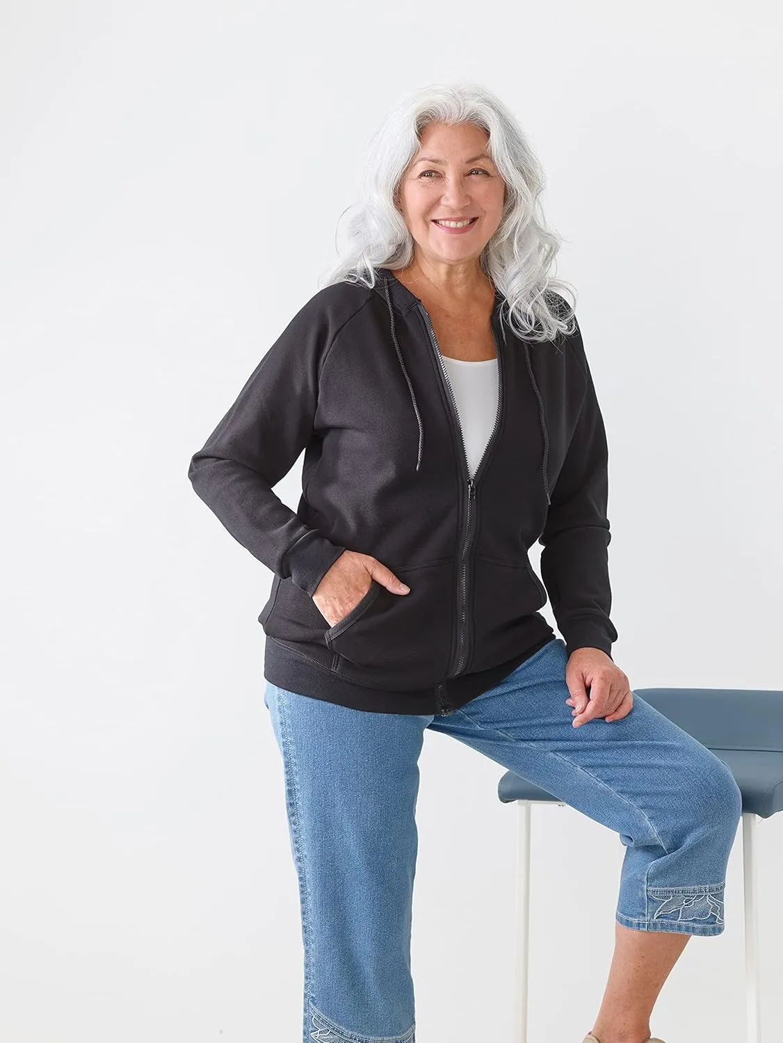 Women’s Magnetic Zipper Adaptive Hoodie with Pockets