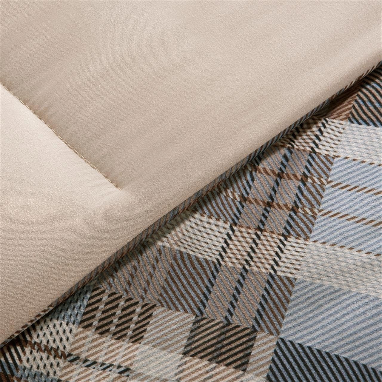 Woolrich Comforter Set, Cabin Lodge, Warm Cover for Colder Season, Modern Cottage-Inspired Down Alternative Ultra Soft Microfiber Bedding, Matching Sham, Plaid Grey/Blue Twin 2 Piece